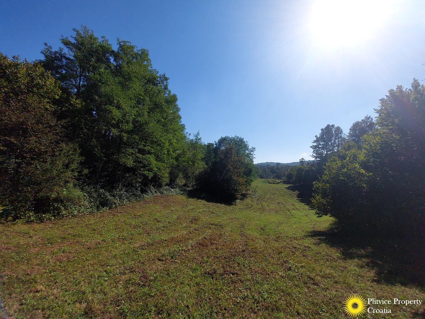 Build Your Oasis in Scenic Donje Taborište Real Estate Croatia