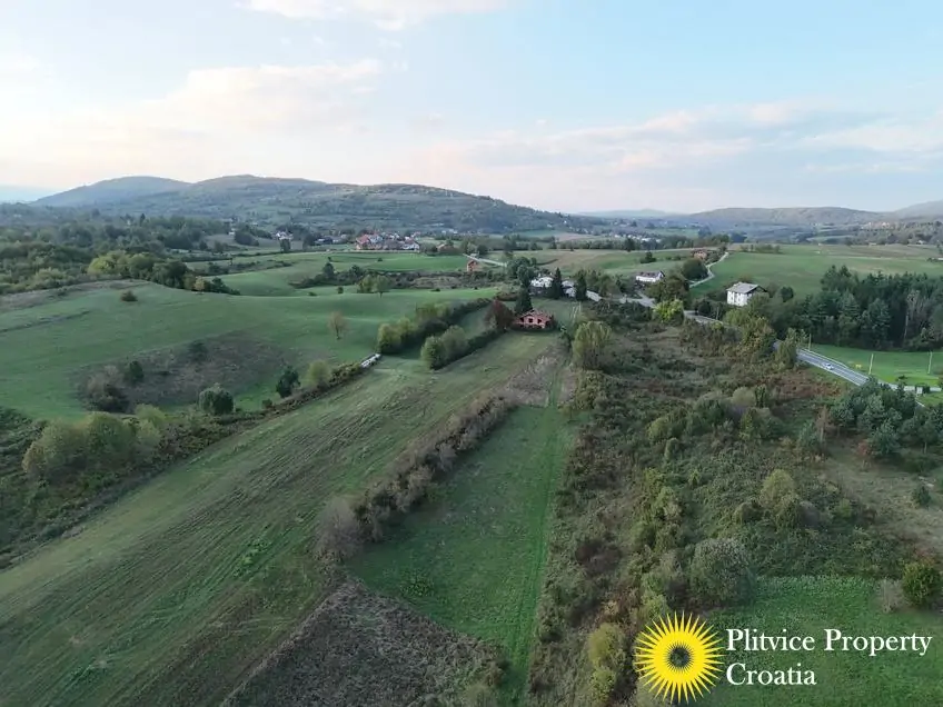 dji_fly_20240926_181758_0171_1727372577479_photo