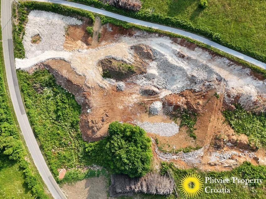 dji_fly_20250612_183718_0732_1749801577672_photo