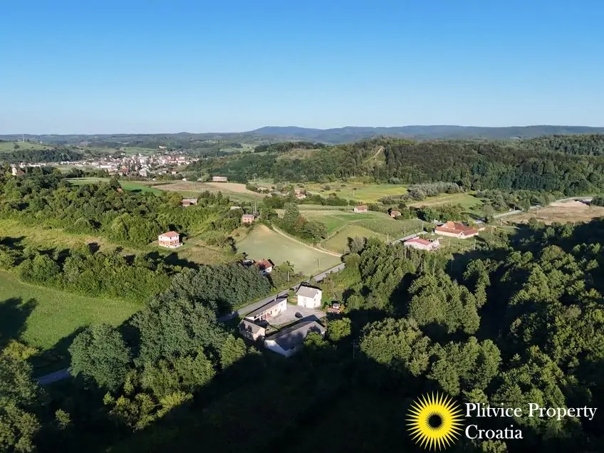 dji_fly_20250808_184336_0968_1754893790887_photo