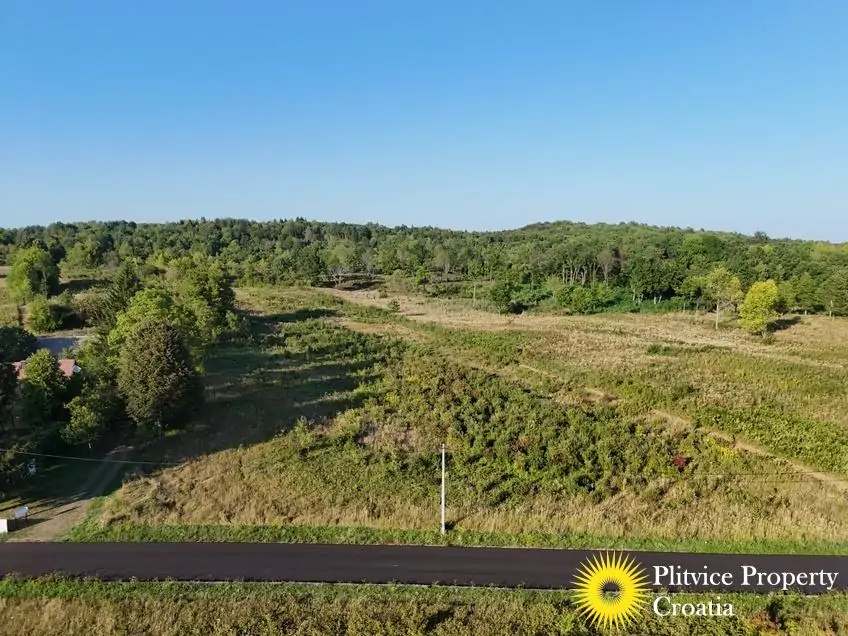 dji_fly_20250813_182028_0097_1756122776239_photo