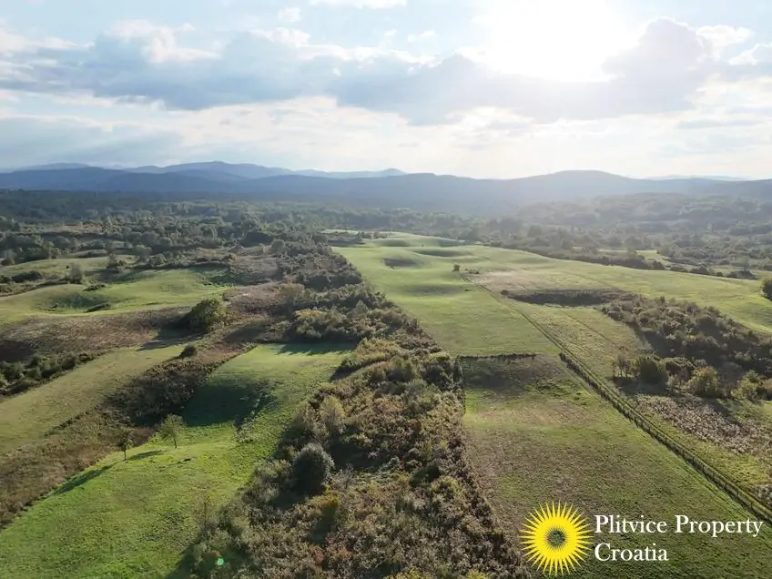 dji_fly_20251002_171026_0346_1759474956583_photo