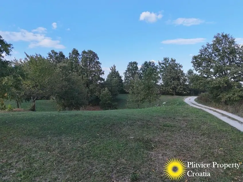 dji_fly_20251002_163846_0311_1759474992353_photo