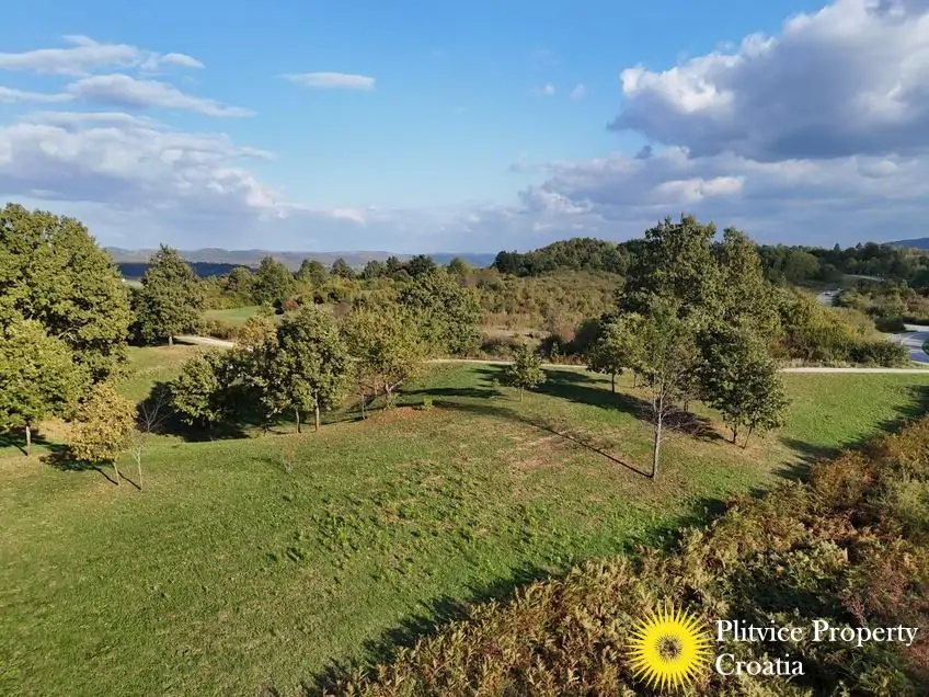 dji_fly_20251002_164014_0318_1759474989253_photo