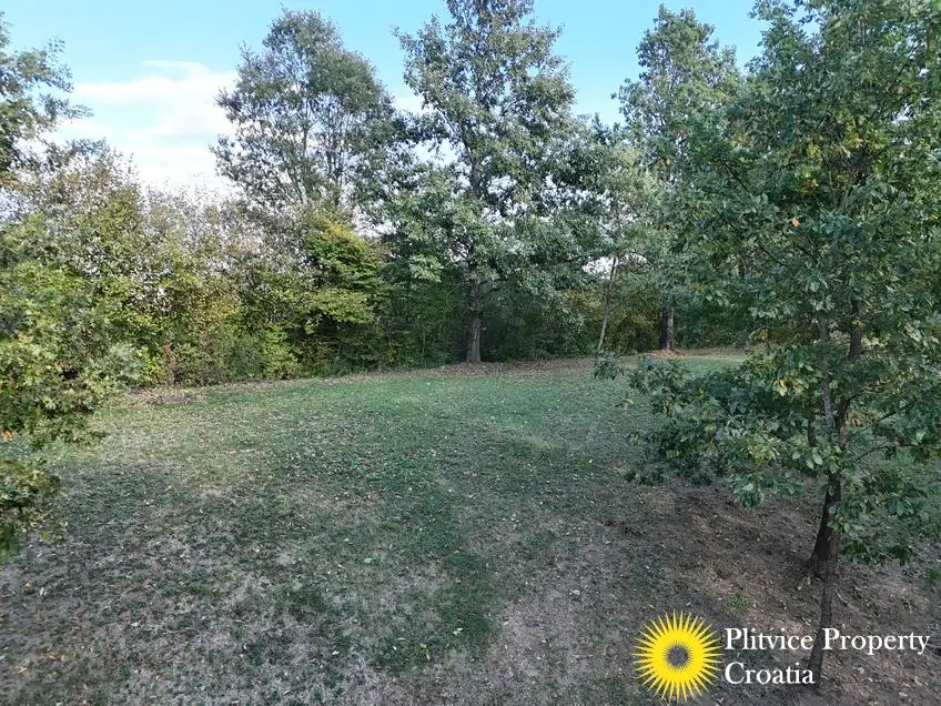 dji_fly_20251002_164114_0323_1759474988373_photo