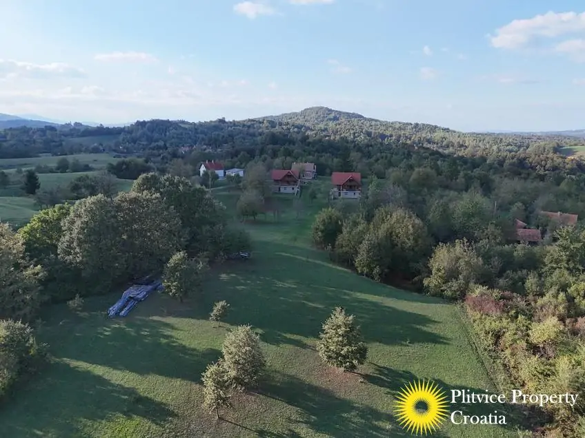 dji_fly_20251002_164300_0330_1759474983822_photo