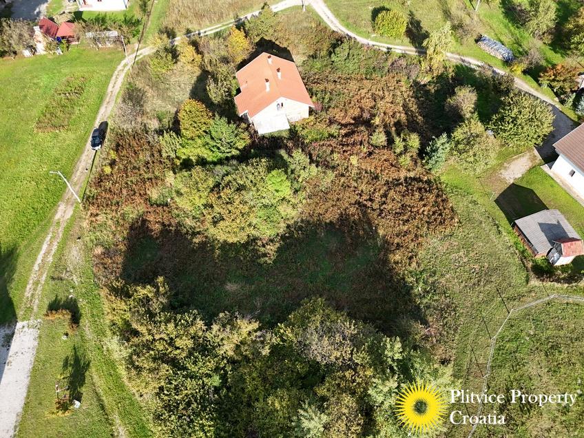 dji_fly_20251008_160504_0411_1759993449090_photo