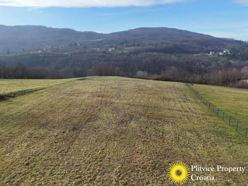 dji_fly_20251208_120604_0502_1765439270118_fotka