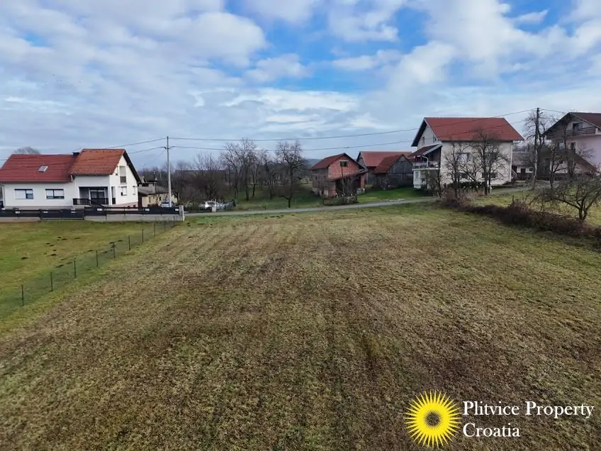 dji_fly_20251208_120724_0506_1765439268370_fotka