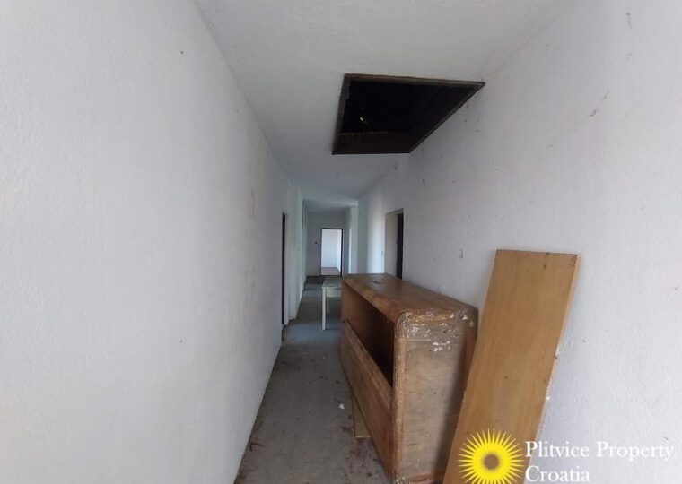 C032 photo 20