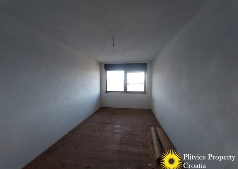 C032 photo 16