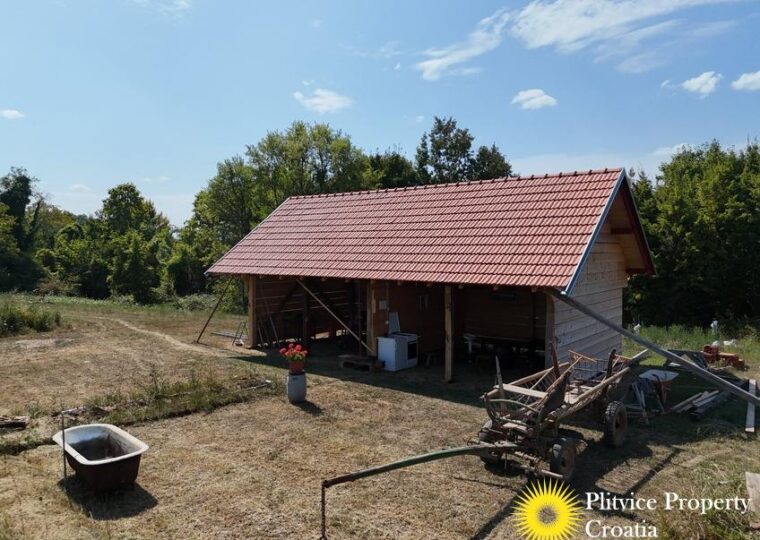Agricultural Land with Open Building in Gornji Budački