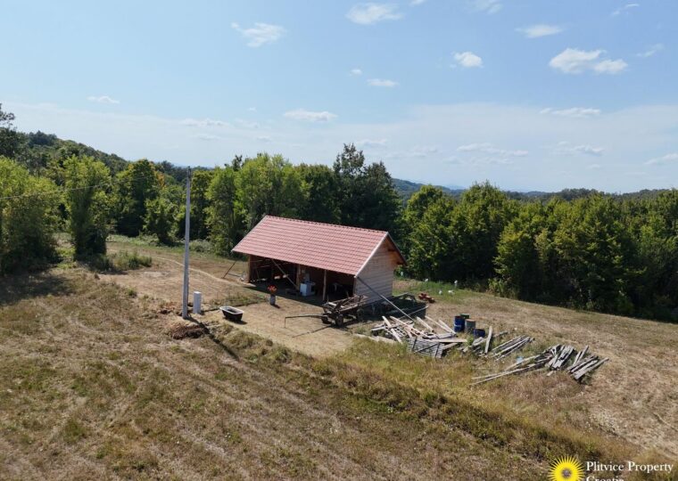 Agricultural Land with Open Building in Gornji Budački