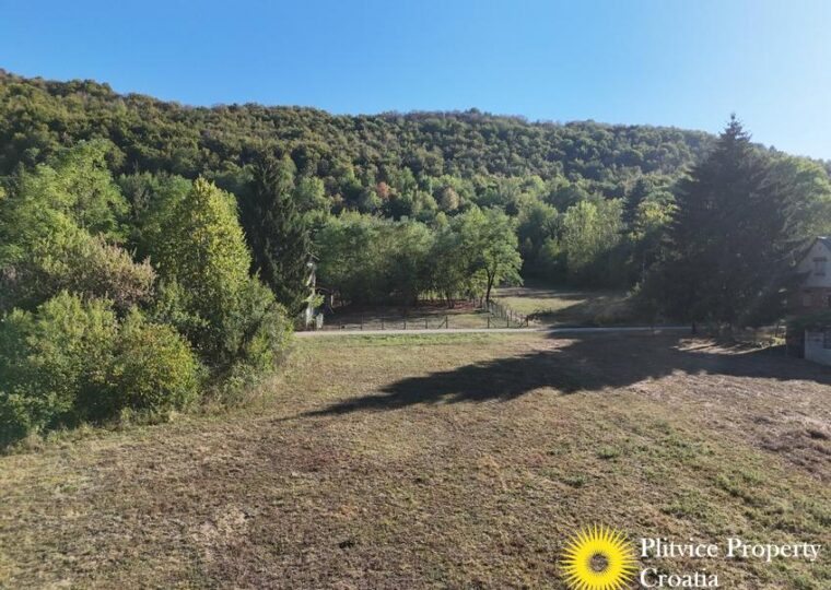Large Rural Property with Building Zone in Rešetar