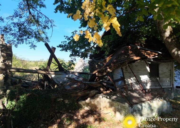 Large Rural Property with Building Zone in Rešetar
